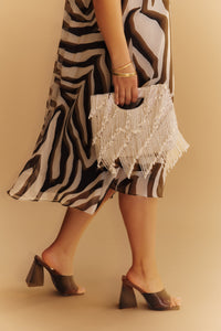 Envelope dripping beads - white - #7